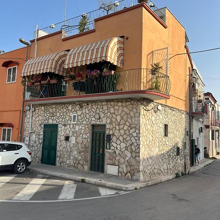 Dimora Cuoccio Bed and Breakfast Μπάρι Εξωτερικό φωτογραφία
